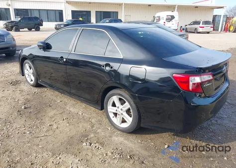 2012 Toyota Camry Se z USA, uszkodzony, nr VIN 4T1BF1FK6CU188151